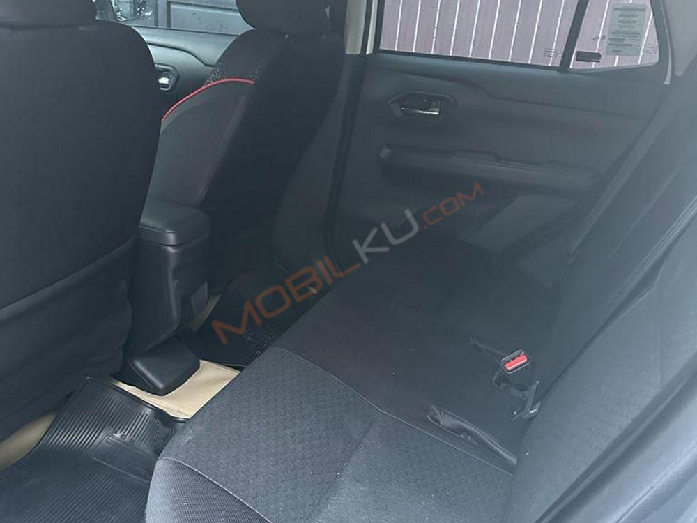 Mobil Daihatsu Rocky 2021