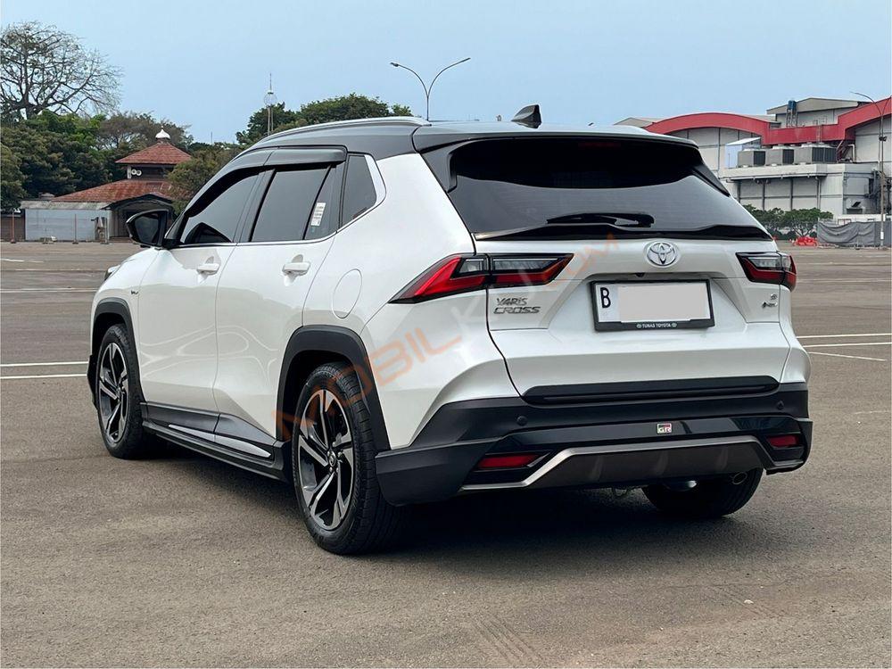 Mobil Toyota Yaris Cross 2023