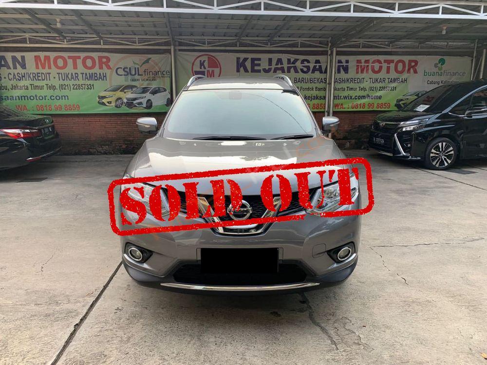 Mobil Nissan X-Trail 2016