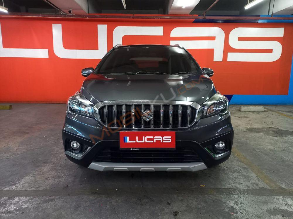 Mobil Suzuki SX4 2019