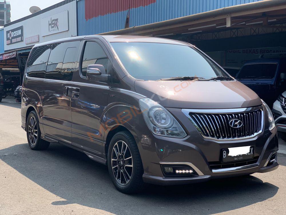 Mobil Hyundai H-1 2018