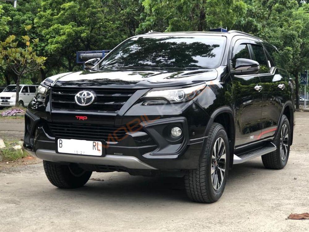 Mobil Toyota Fortuner 2017
