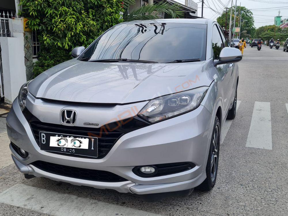 Mobil Honda HR-V 2016