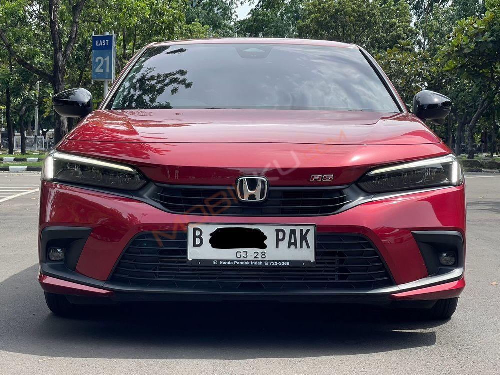 Mobil Honda Civic Sedan 2023