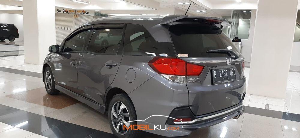 Mobil Honda Mobilio 2017