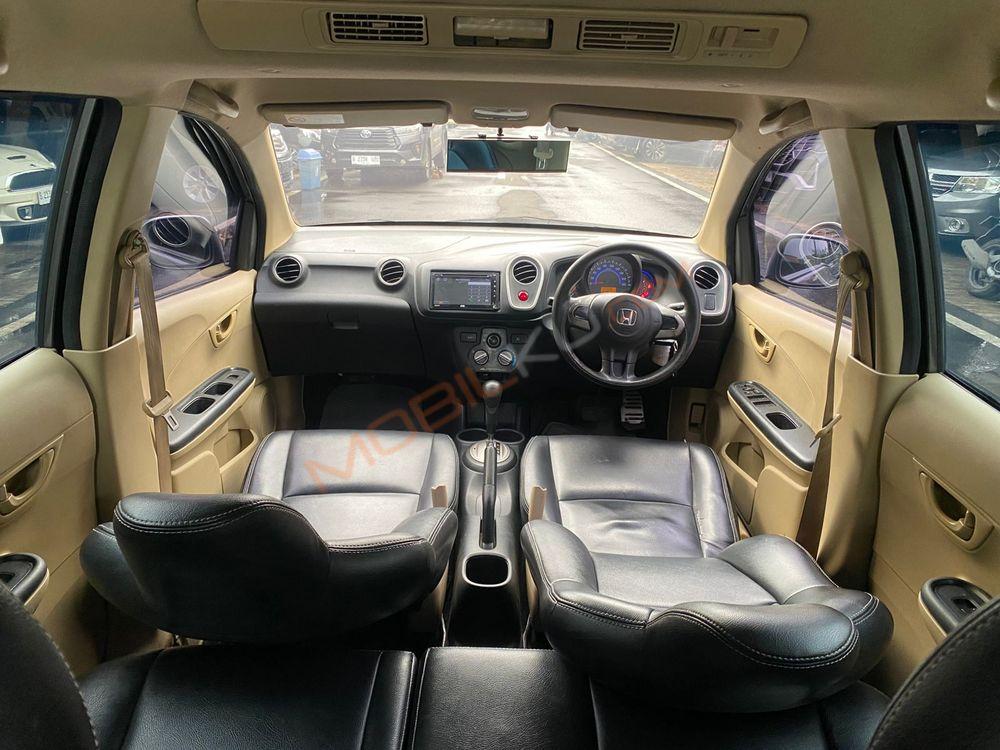 Mobil Honda Mobilio 2014