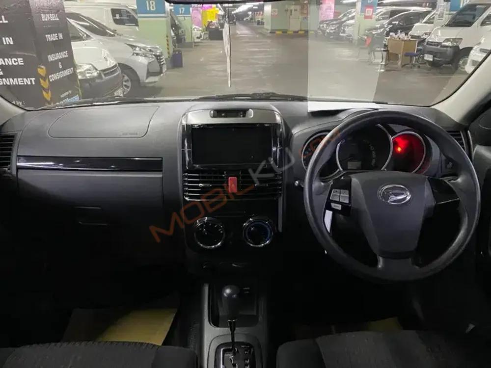 Mobil Daihatsu Terios 2015