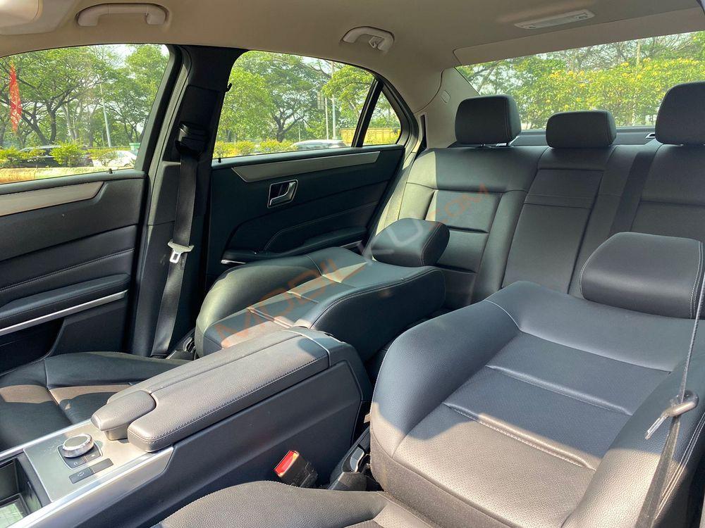 Mobil Mercedes-Benz E-Class 2016