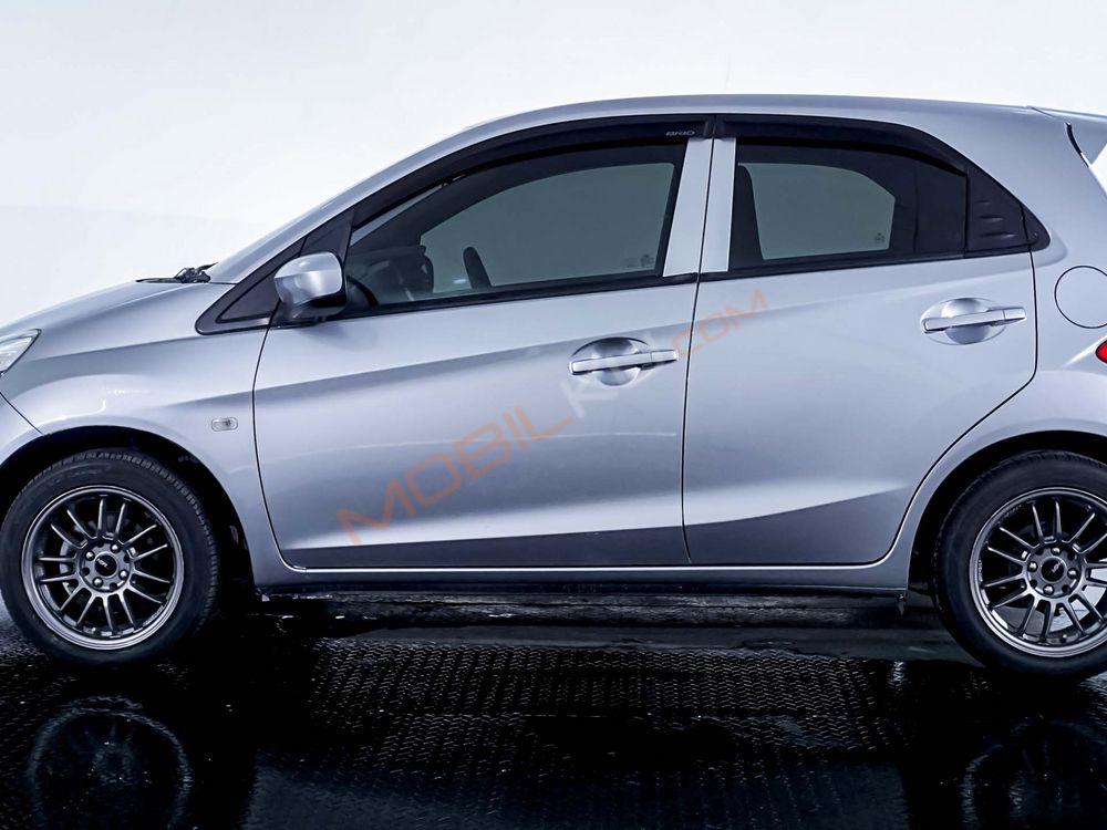 Mobil Honda Brio 2017