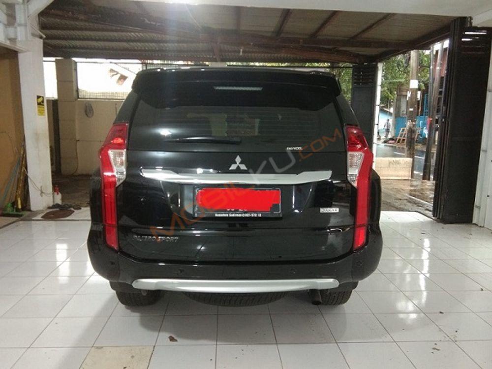 Mobil Mitsubishi Pajero Sport 2019
