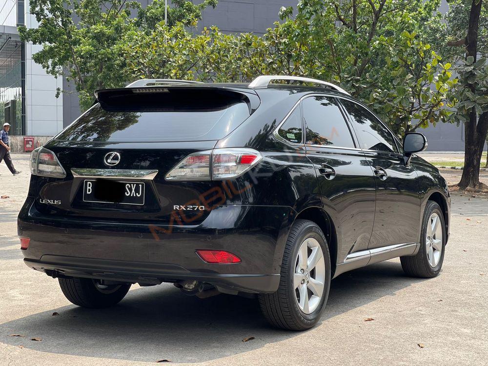 Mobil Lexus RX 2011