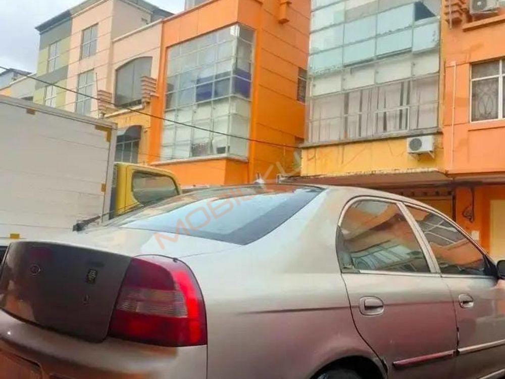 Mobil Kia Shuma 2000