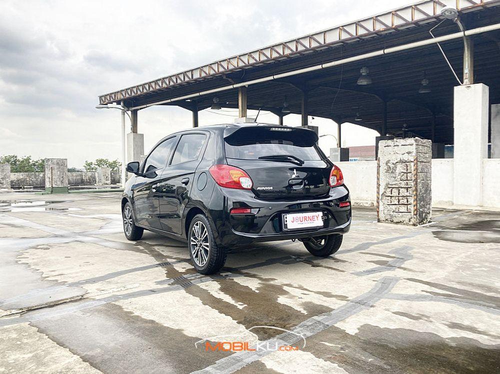 Mobil Mitsubishi Mirage 2016