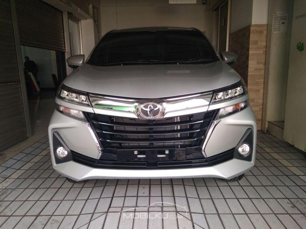 Mobil Toyota Avanza 2019