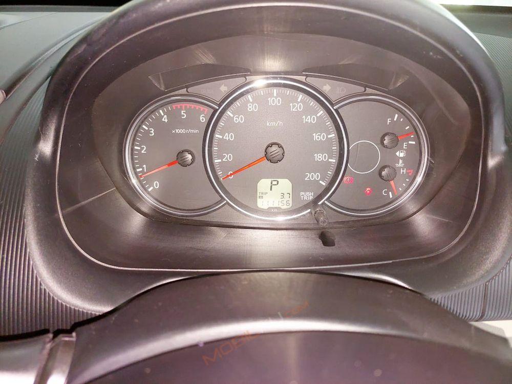 Mobil Mitsubishi Pajero Sport 2014