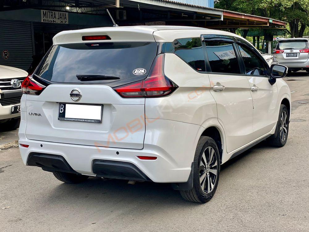 Mobil Nissan Livina 2019