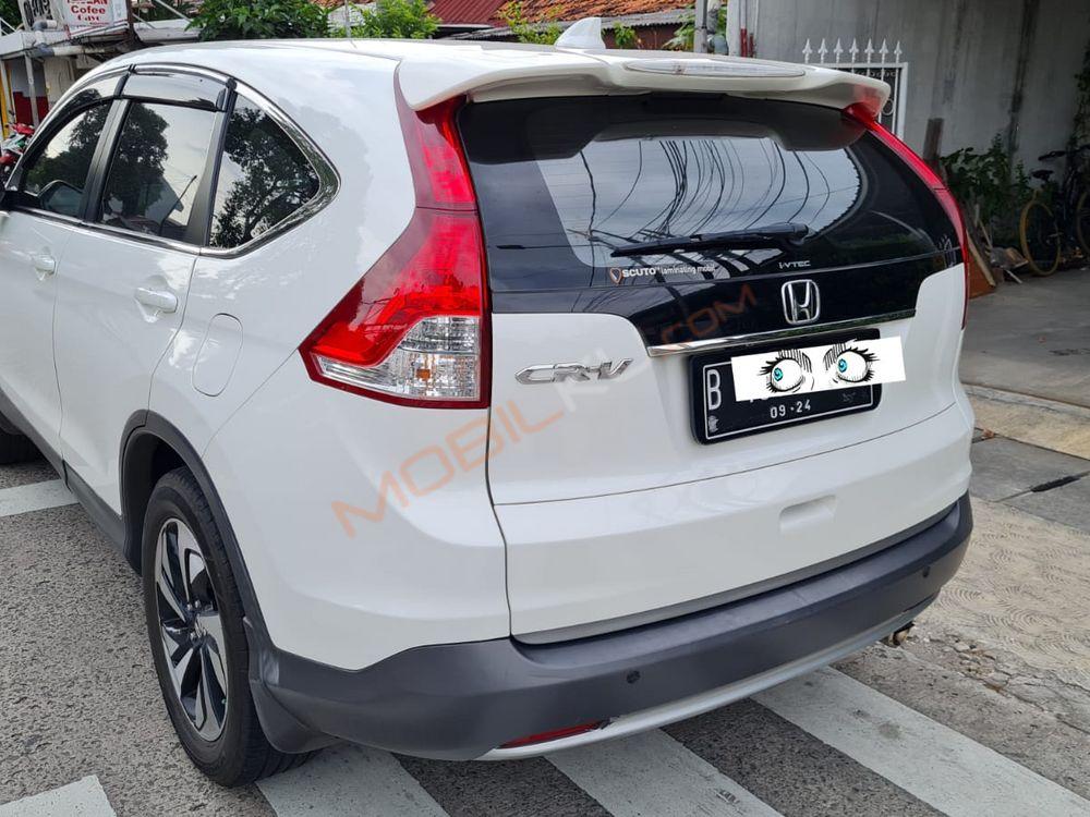 Mobil Honda CR-V 2014