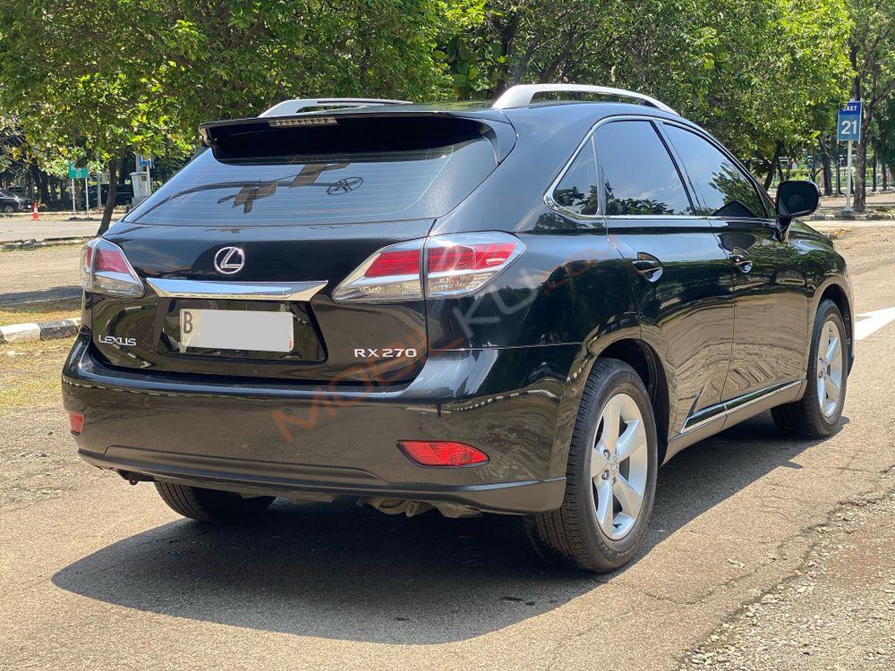 Mobil Lexus RX 2013