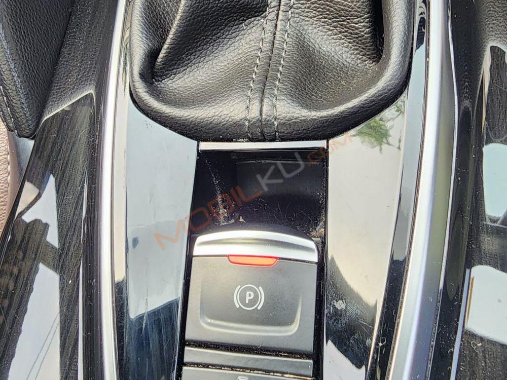 Mobil Renault Koleos 2017