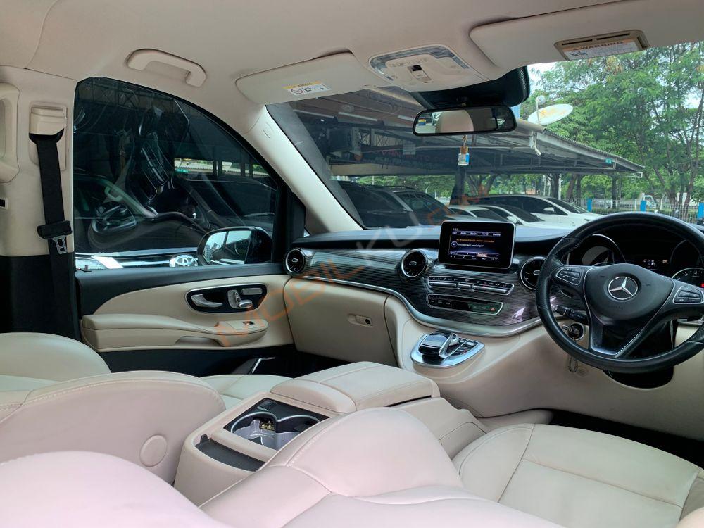 Mobil Mercedes-Benz V-Class 2019