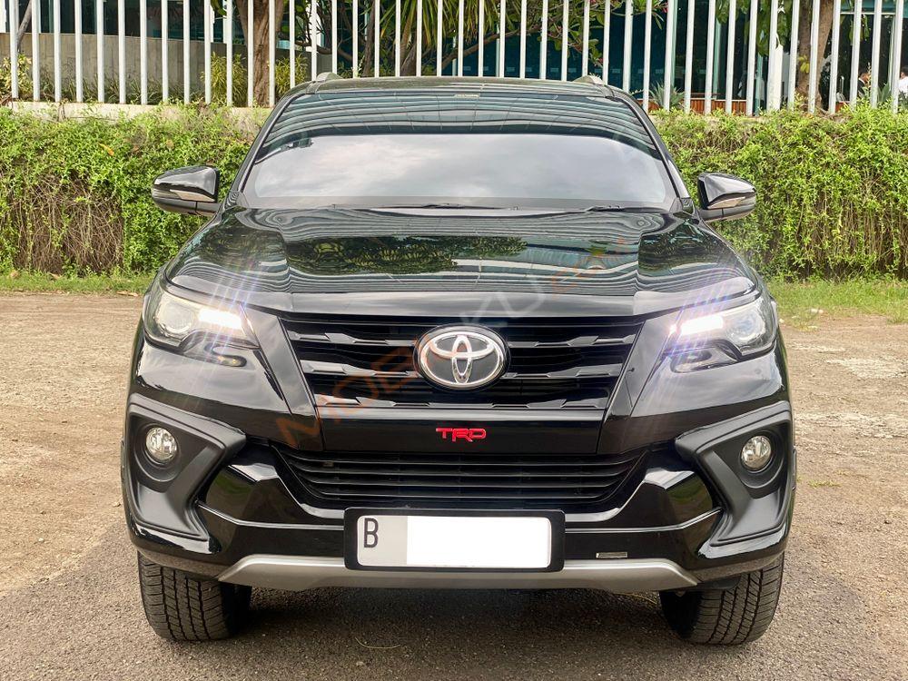 Mobil Toyota Fortuner 2017