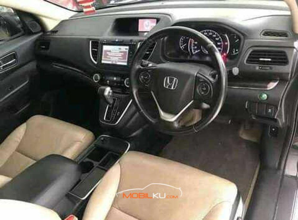 Mobil Honda CR-V 2020