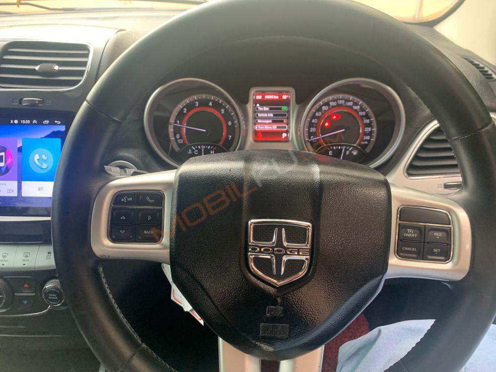 Mobil Dodge Journey 2014