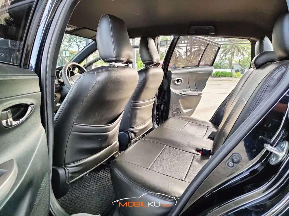 Mobil Toyota Yaris 2017