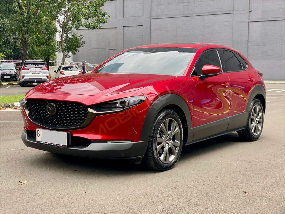 Mobil Mazda CX-30 2023