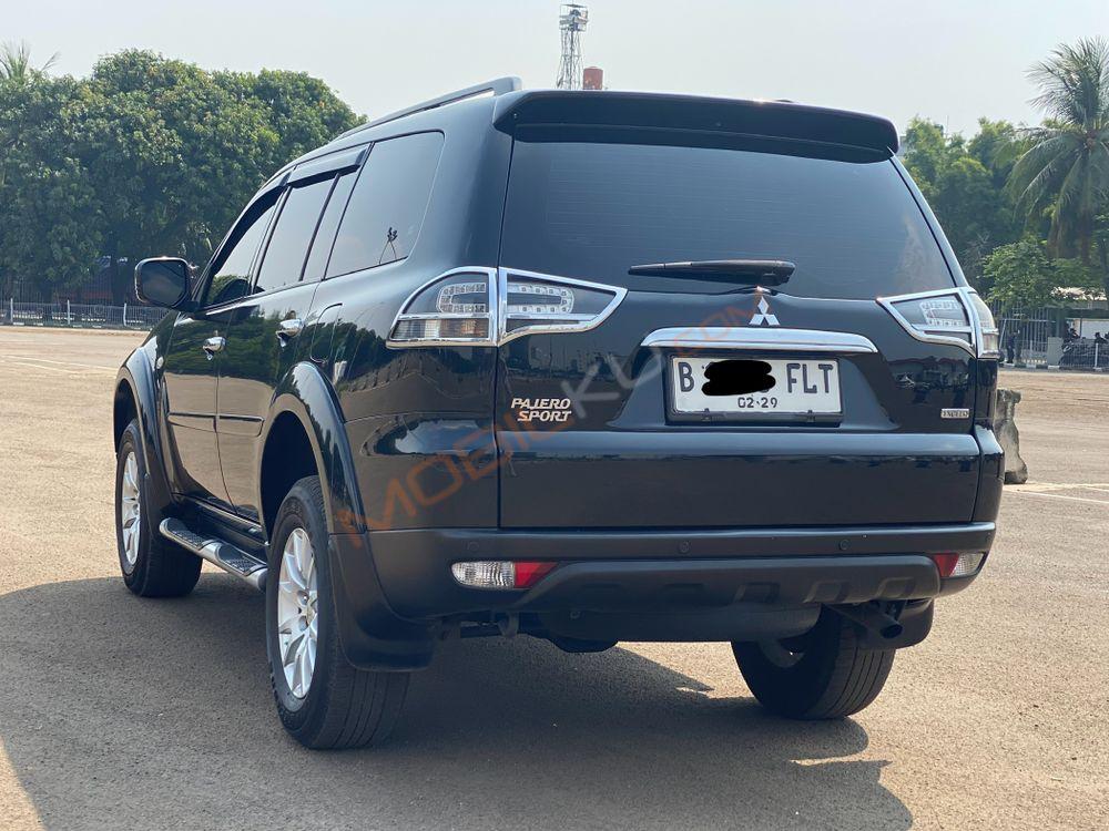 Mobil Mitsubishi Pajero Sport 2010