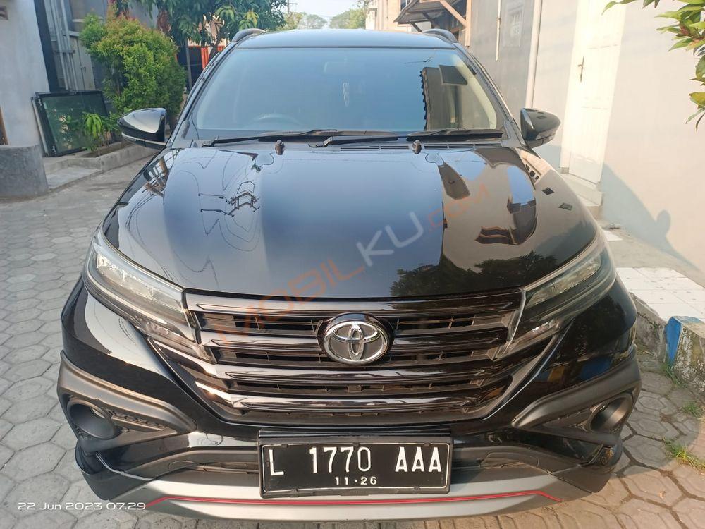 Mobil Toyota Rush 2018