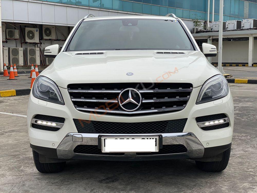 Mobil Mercedes-Benz ML 2013