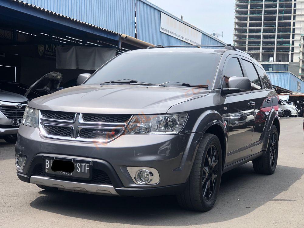 Mobil Dodge Journey 2013