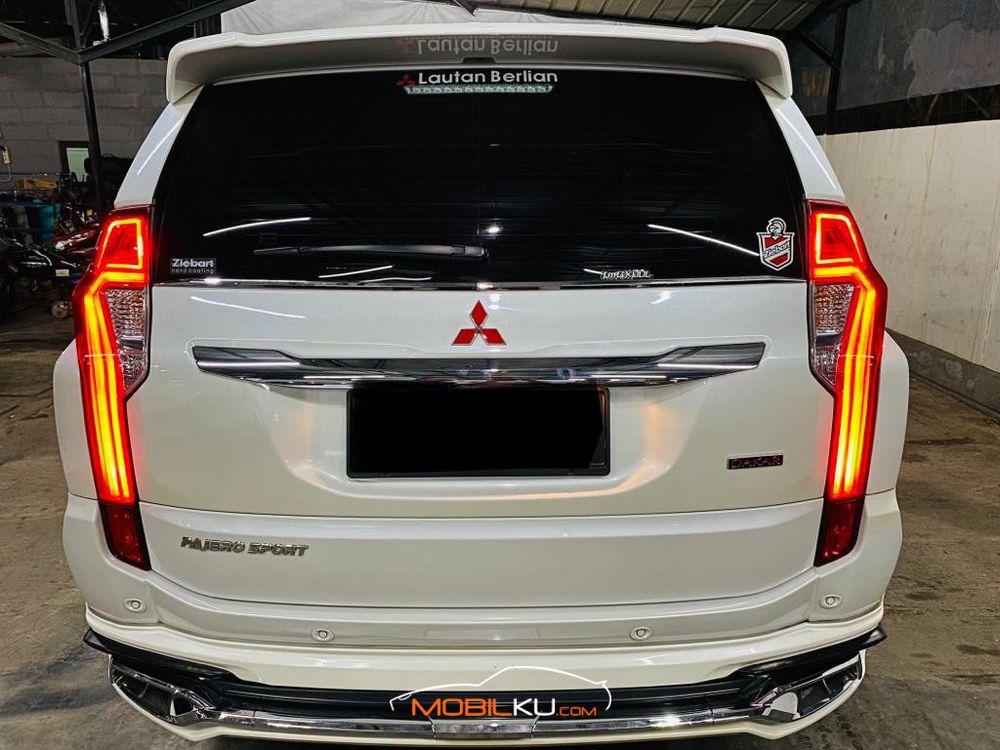 Mobil Mitsubishi Pajero Sport 2017