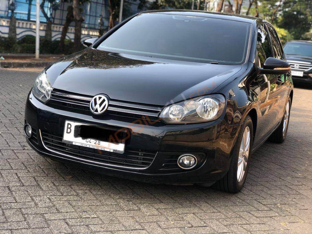 Mobil Volkswagen Golf 2013