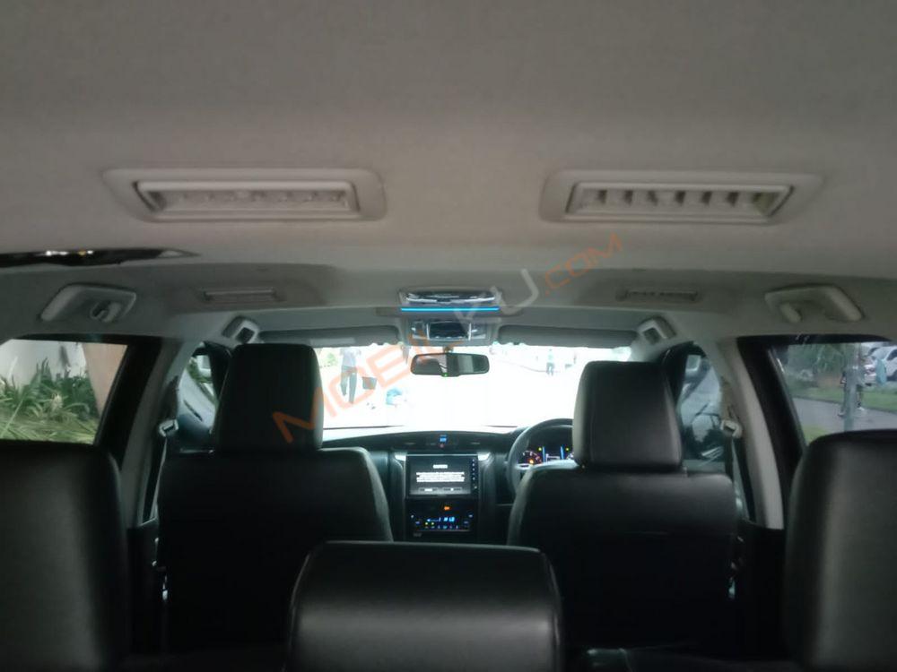 Mobil Toyota Fortuner 2021