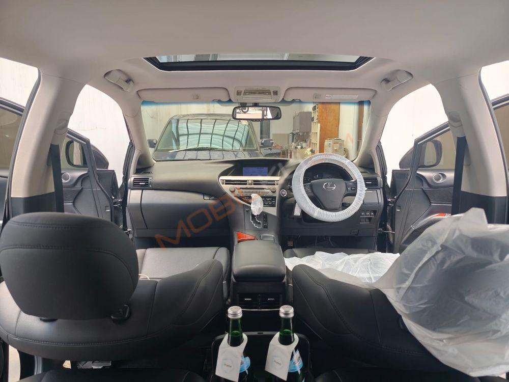 Mobil Lexus RX 2011