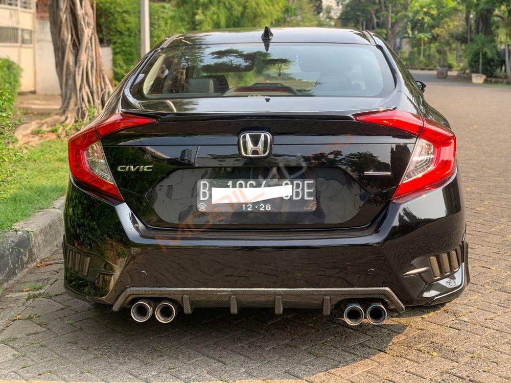 Mobil Honda Civic Sedan 2017