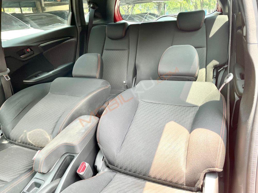 Mobil Honda Jazz 2018