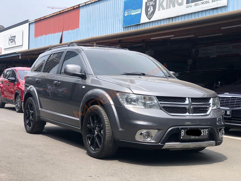 Mobil Dodge Journey 2013