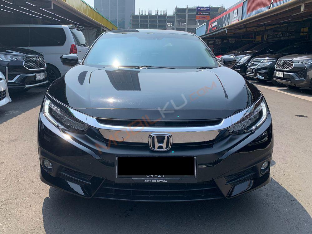 Mobil Honda Civic Sedan 2017