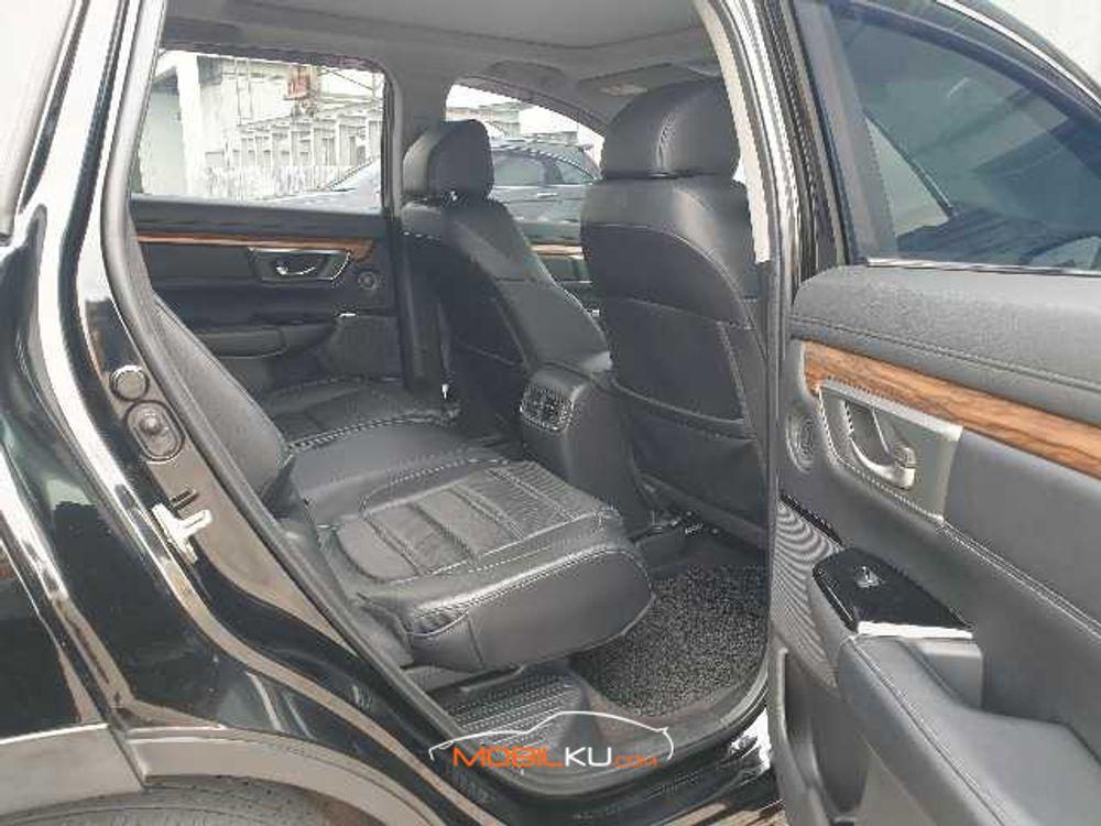 Mobil Honda CR-V 2017