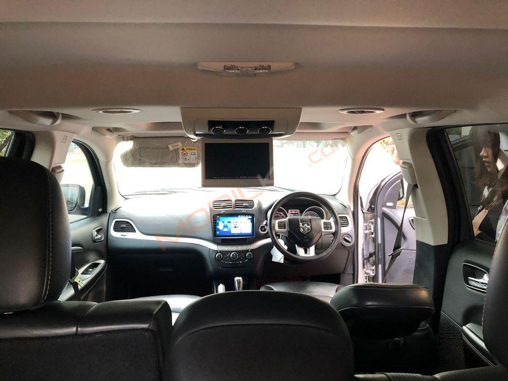 Mobil Dodge Journey 2014