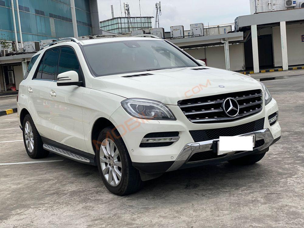 Mobil Mercedes-Benz ML 2013