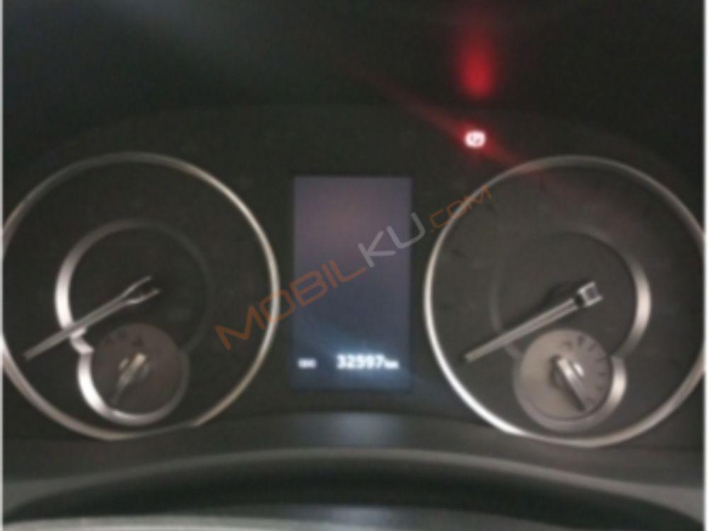 Mobil Toyota Alphard 2018