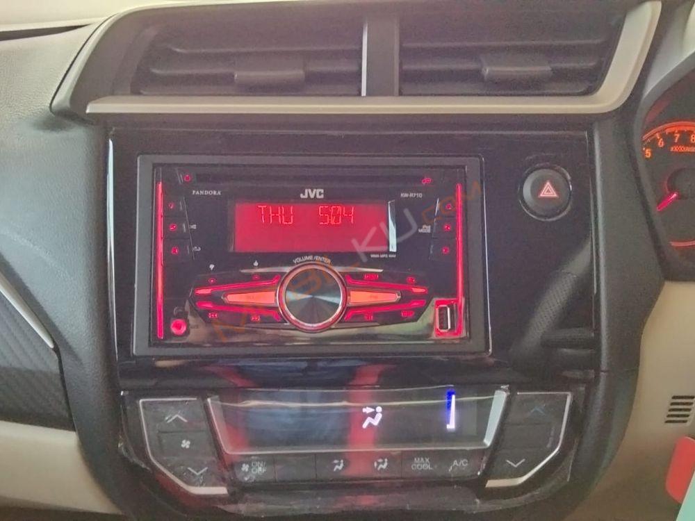 Mobil Honda Brio 2017