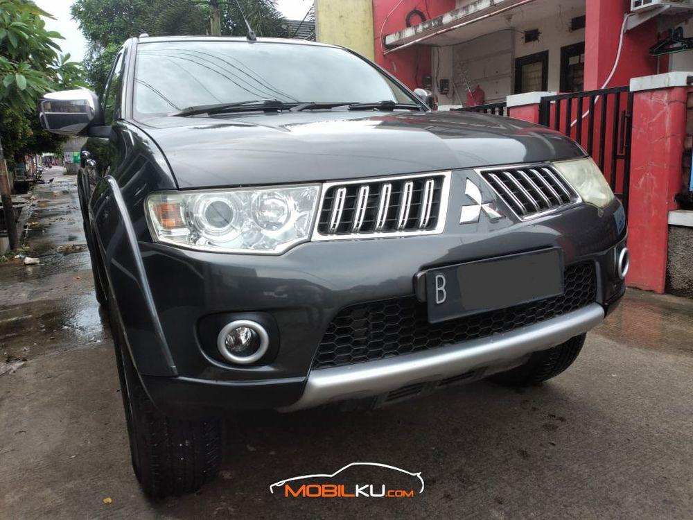 Mobil Mitsubishi Pajero Sport 2011