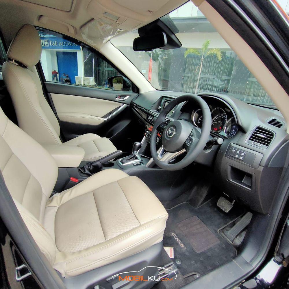 Mobil Mazda CX-5 2013