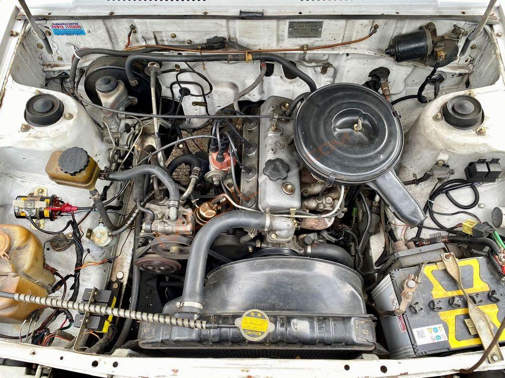 Mobil Toyota Corolla 1995