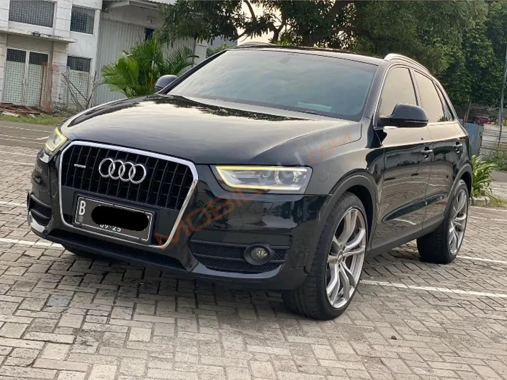 Mobil Audi Q3 2014